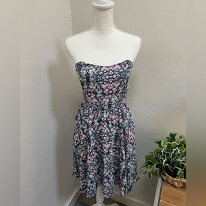 WAYF Strapless Floral Mini‎ Dress